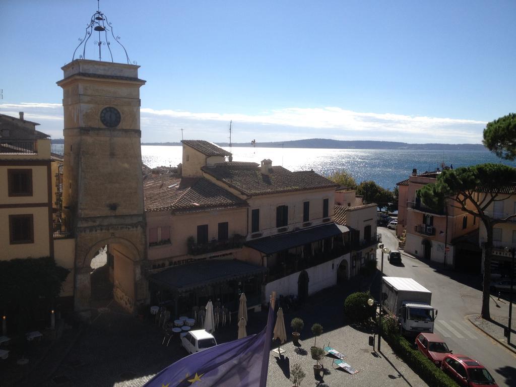 Guest House Trevignano Romano Exterior photo
